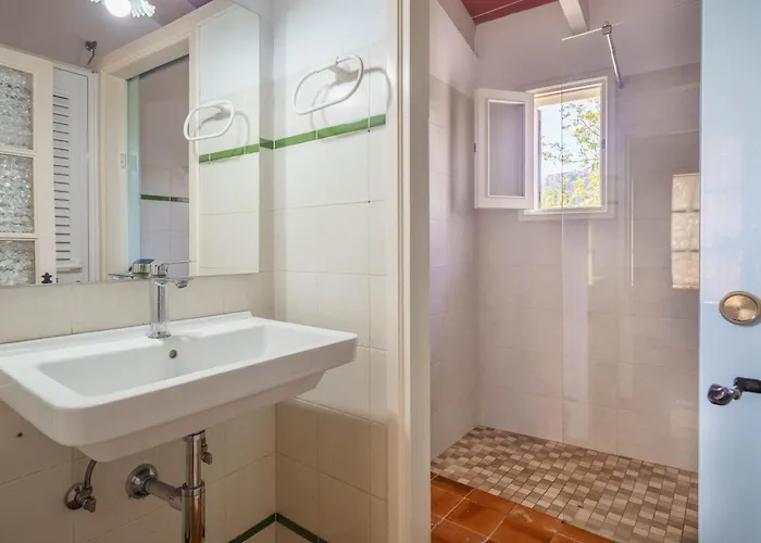 Miquel Semesterbostad *